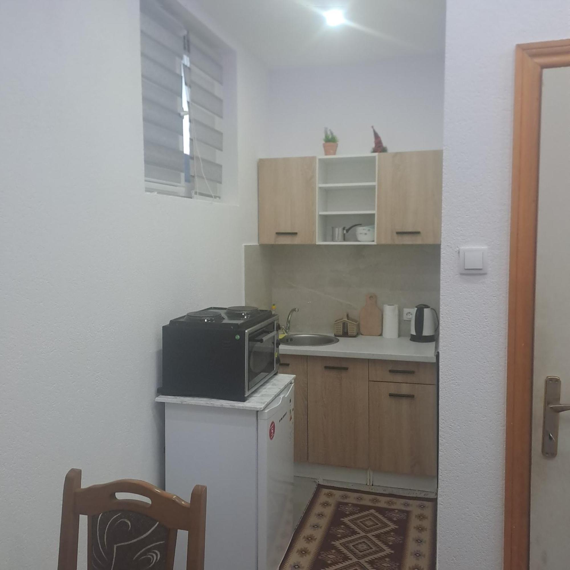 Apartmani Kosjerina 트레빈예 외부 사진